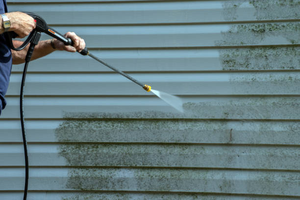 Best Animal Enclosure Cleaning  in Covington, KY
